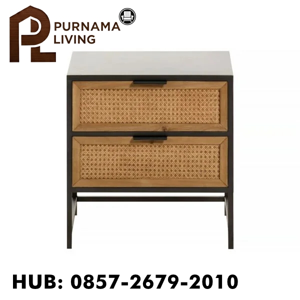 Meja Nakas Rotan Klasik Naoma