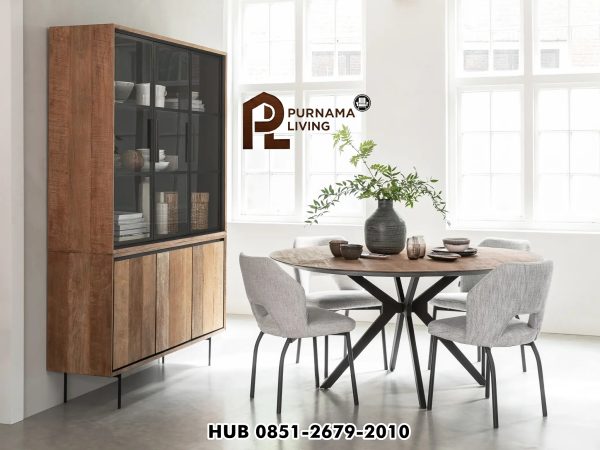 Lemari Pajangan Monastero