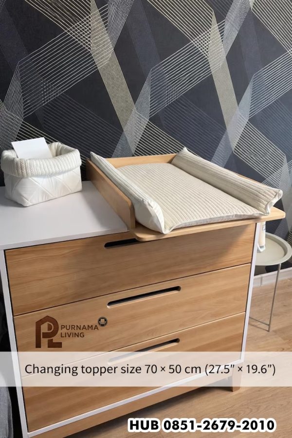Nakas Penyimpanan Kayu Solid