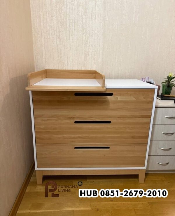 Nakas Penyimpanan Kayu Solid